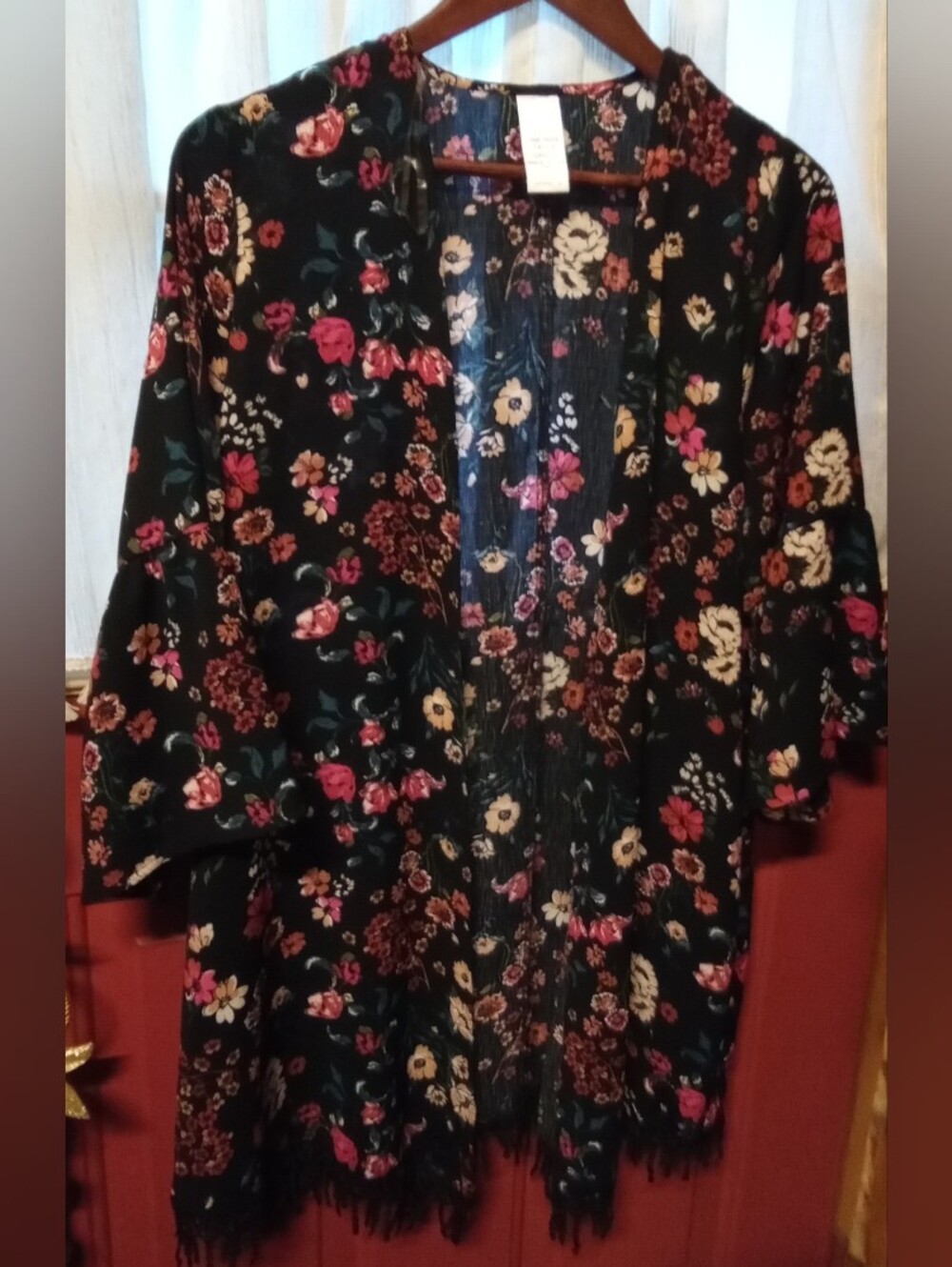 Time and Tru Black Floral Long Sleeve Kimono with Fringe